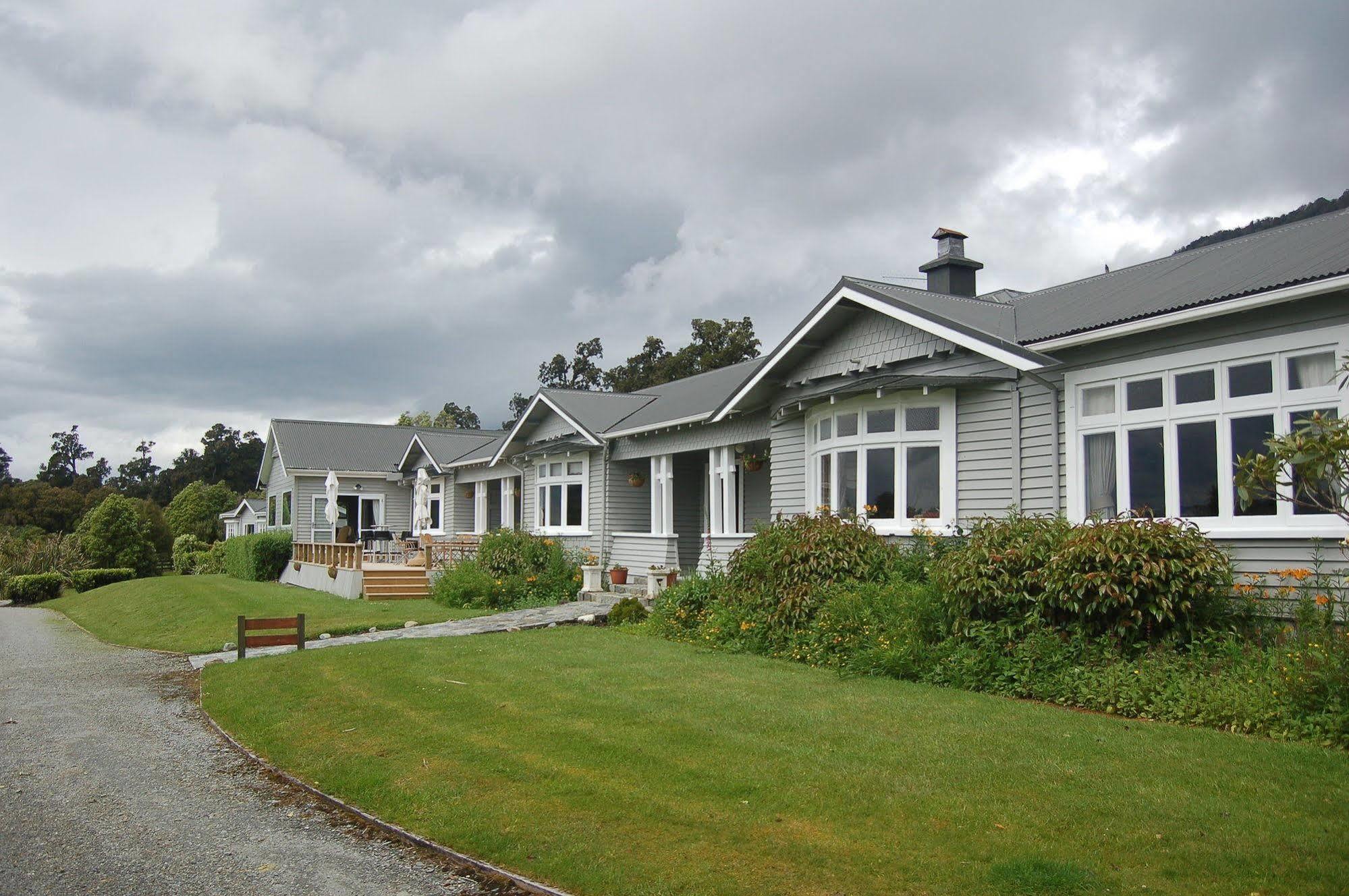 Lake Brunner Eco Lodge Moana Exteriör bild